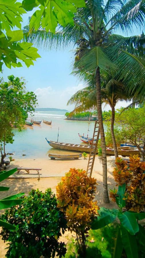 Scorpion Hill Lodge Busua Exterior photo